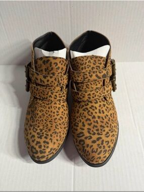 Volcom Leopard Print Ankle Boots